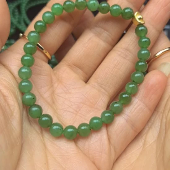 和田玉（碧玉）未镶嵌颈饰手串