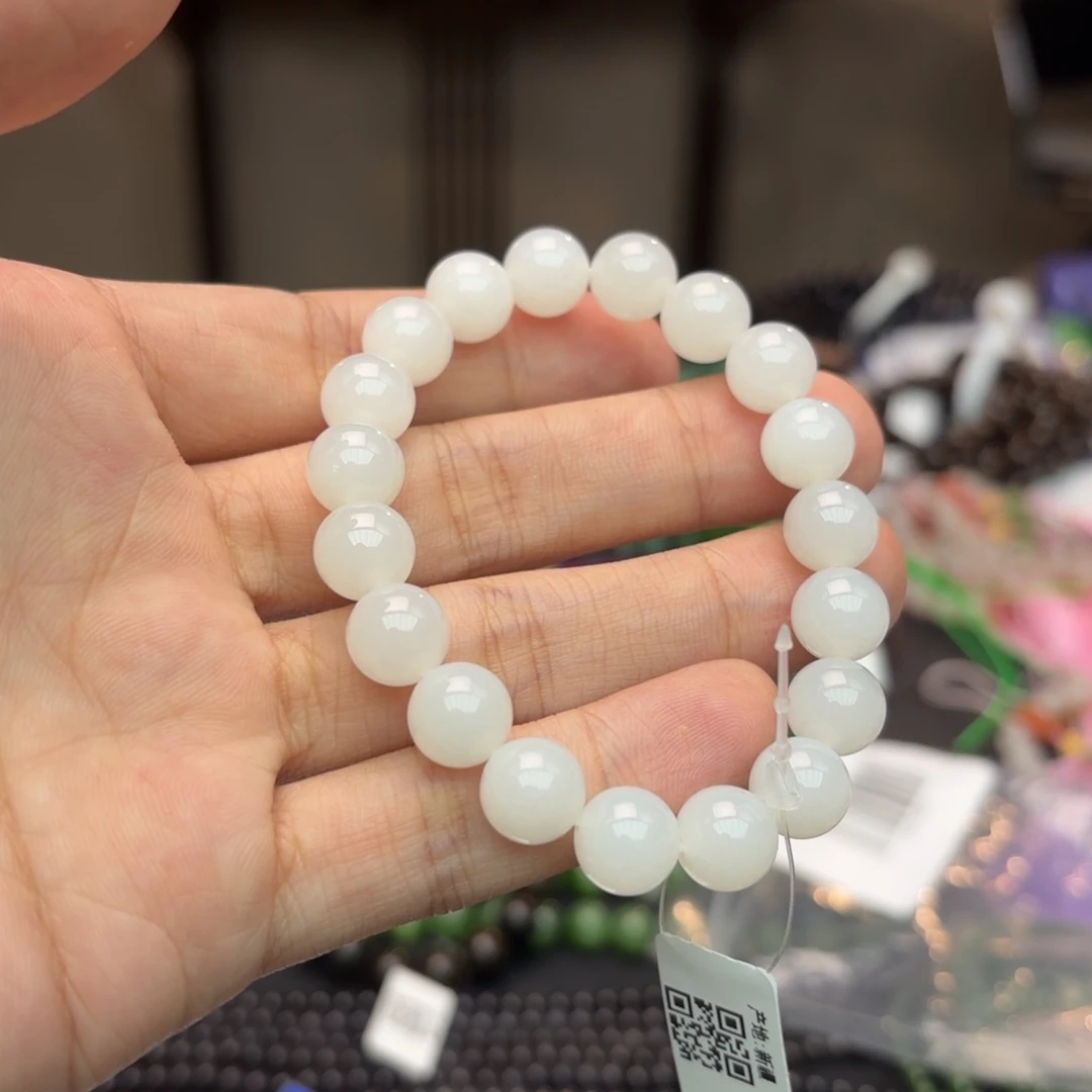 和田玉手串未镶嵌