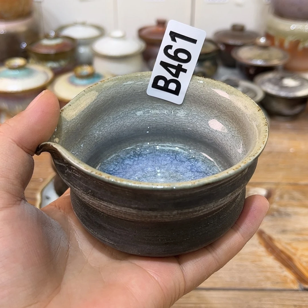 白泥茶杯陶瓷艺术