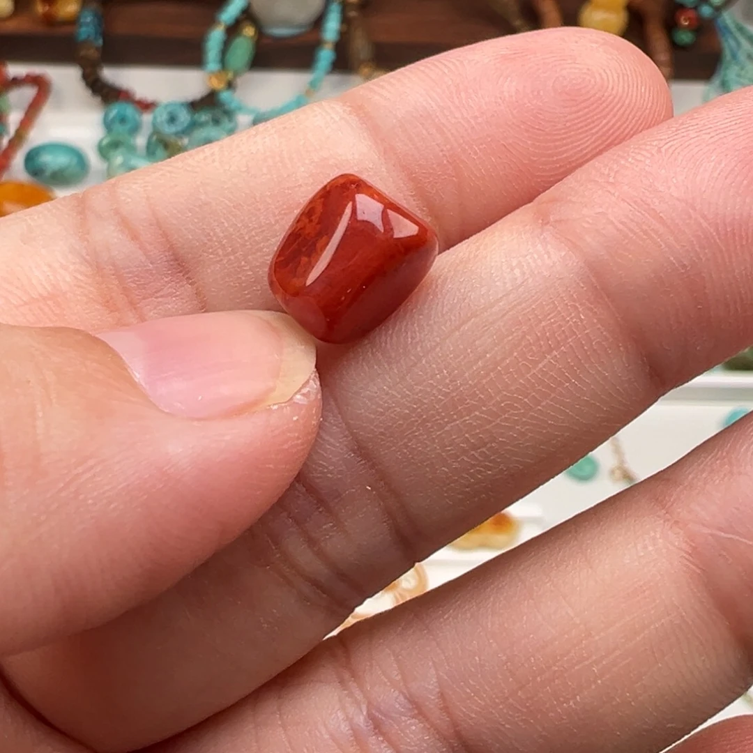 帆***南红玛瑙未镶嵌颈饰