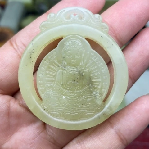 蛇纹石玉未镶嵌颈饰24