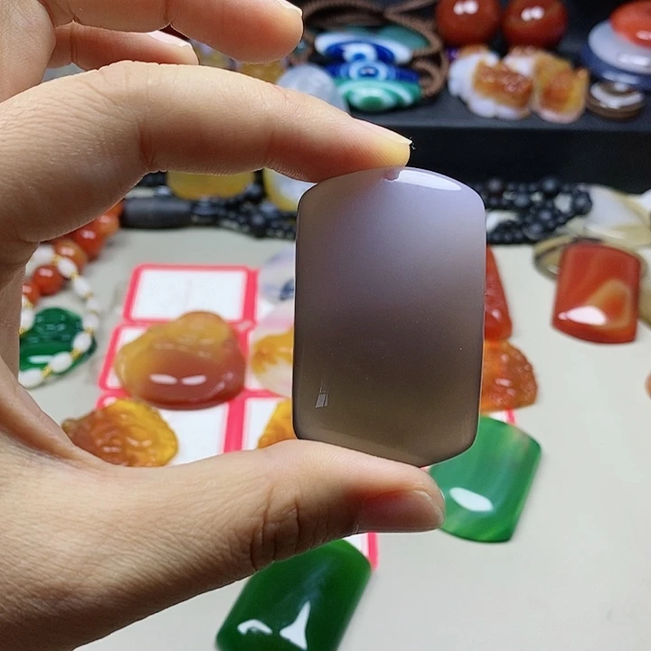玛瑙/玉髓吊坠(不含链)未镶嵌多**亿