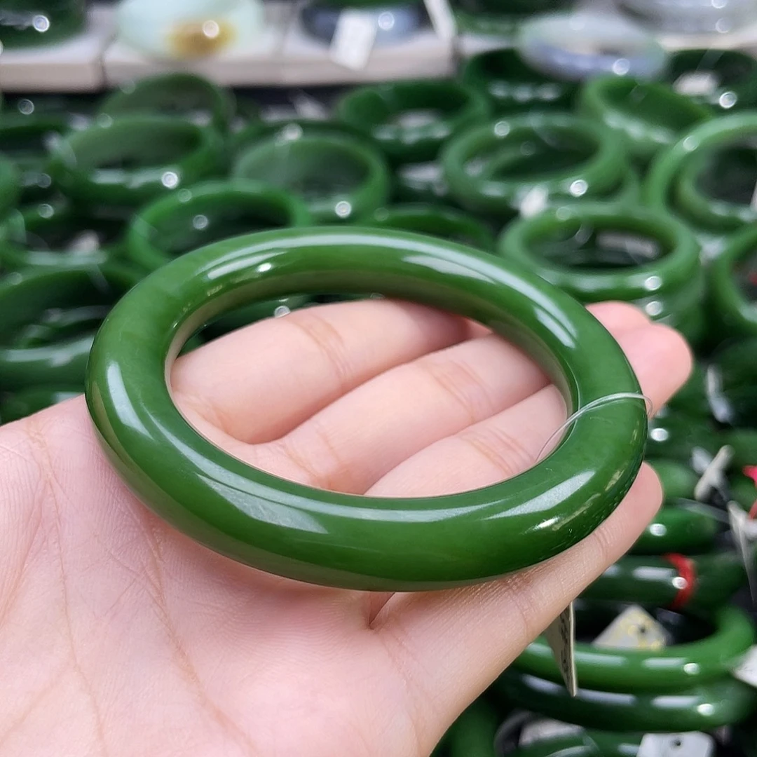 和田玉（碧玉）手镯未镶嵌