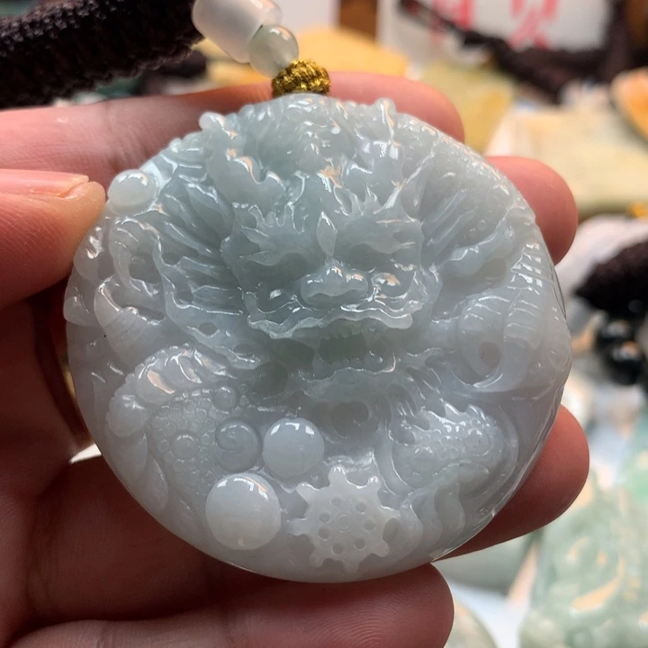 翡翠未镶嵌颈饰保真天然a货翡翠