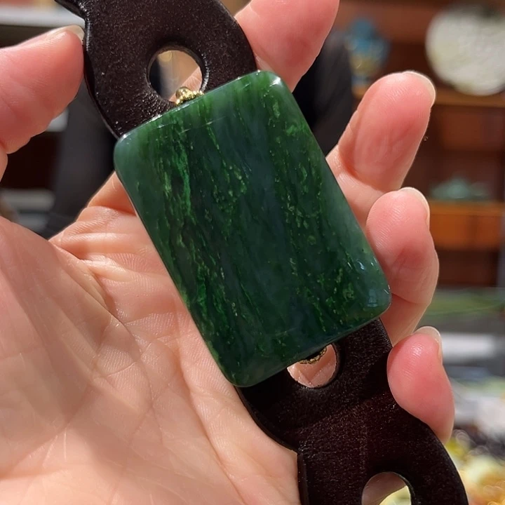 未镶嵌岫玉毛衣链