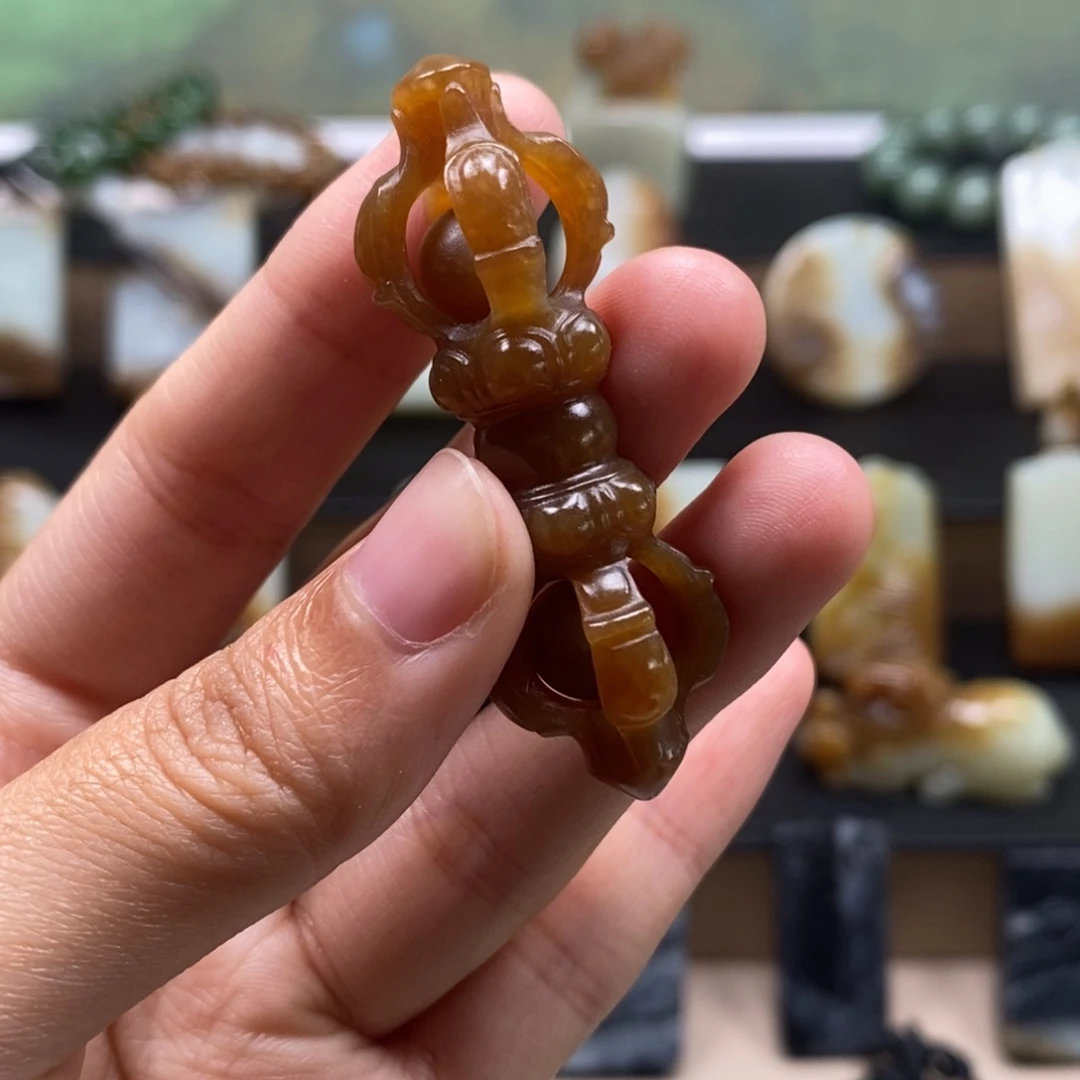 未镶嵌和田玉挂件