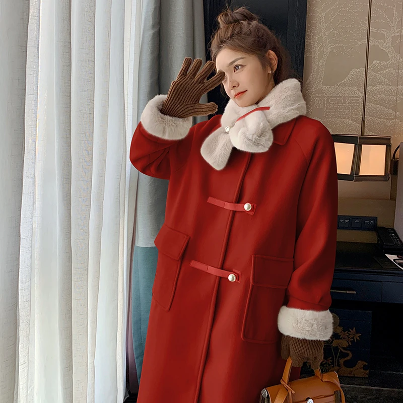 新年红色围脖领毛呢外套女冬季高级感气质加绒加厚中长款呢子大衣