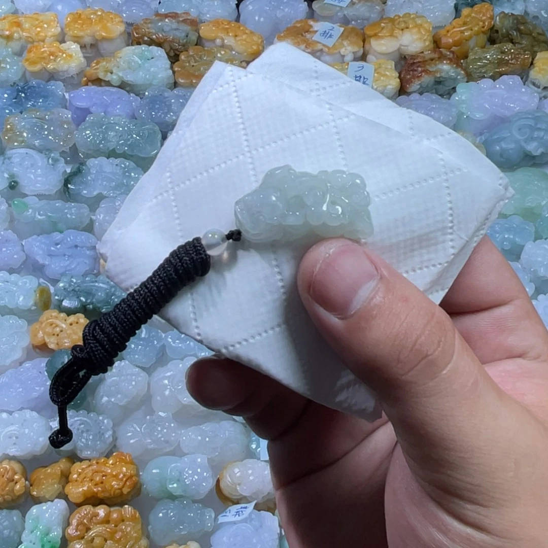 翡翠未镶嵌颈饰天然