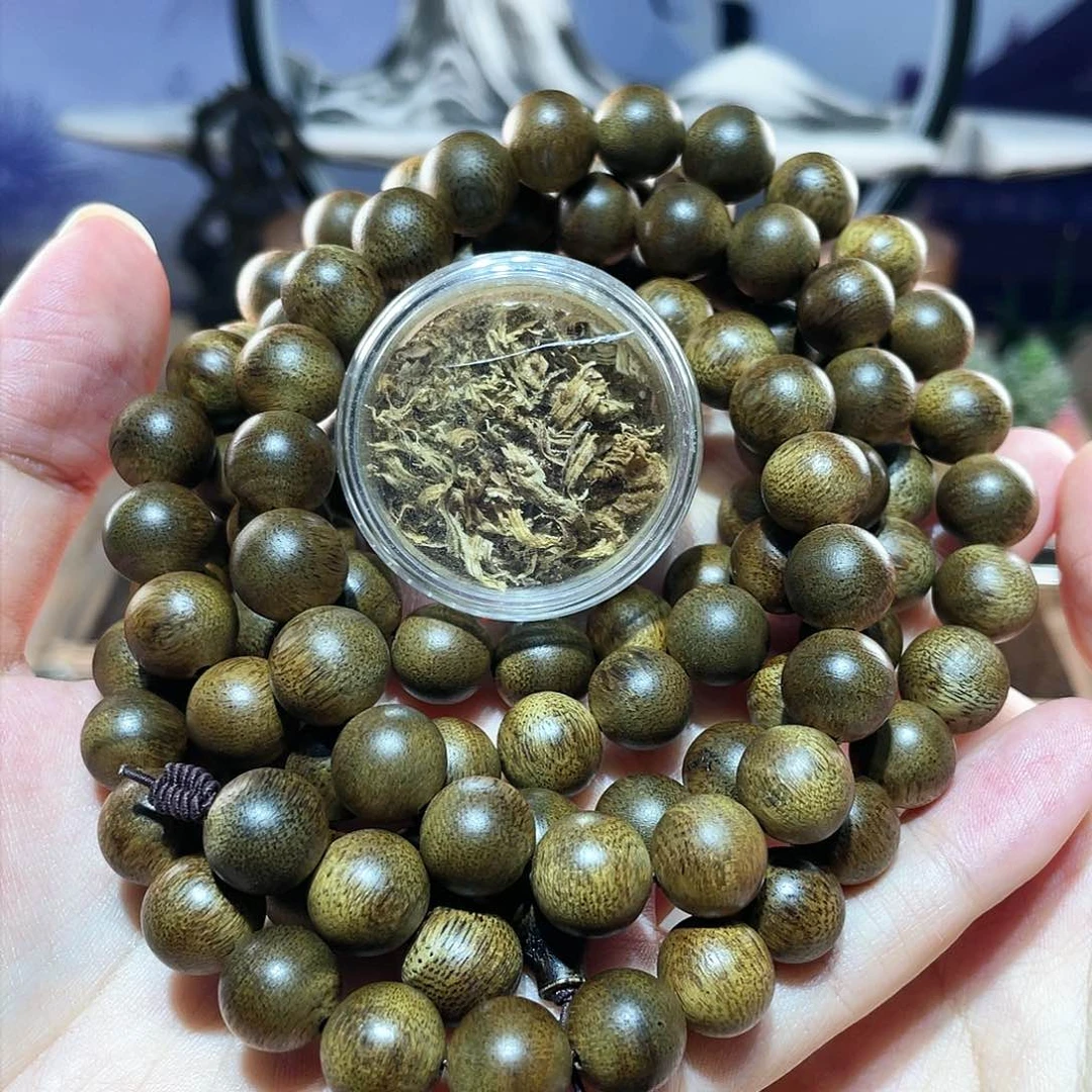 【闪购商品】沉香沉香碎屑站****看越南芽庄白奇楠