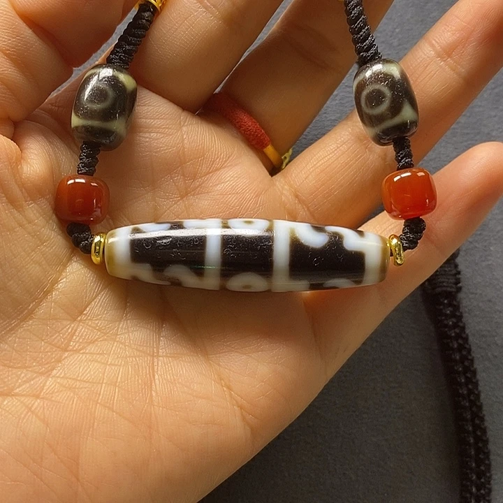 未镶嵌颈饰玛瑙/玉髓