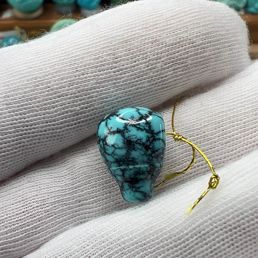 绿松石配饰未镶嵌