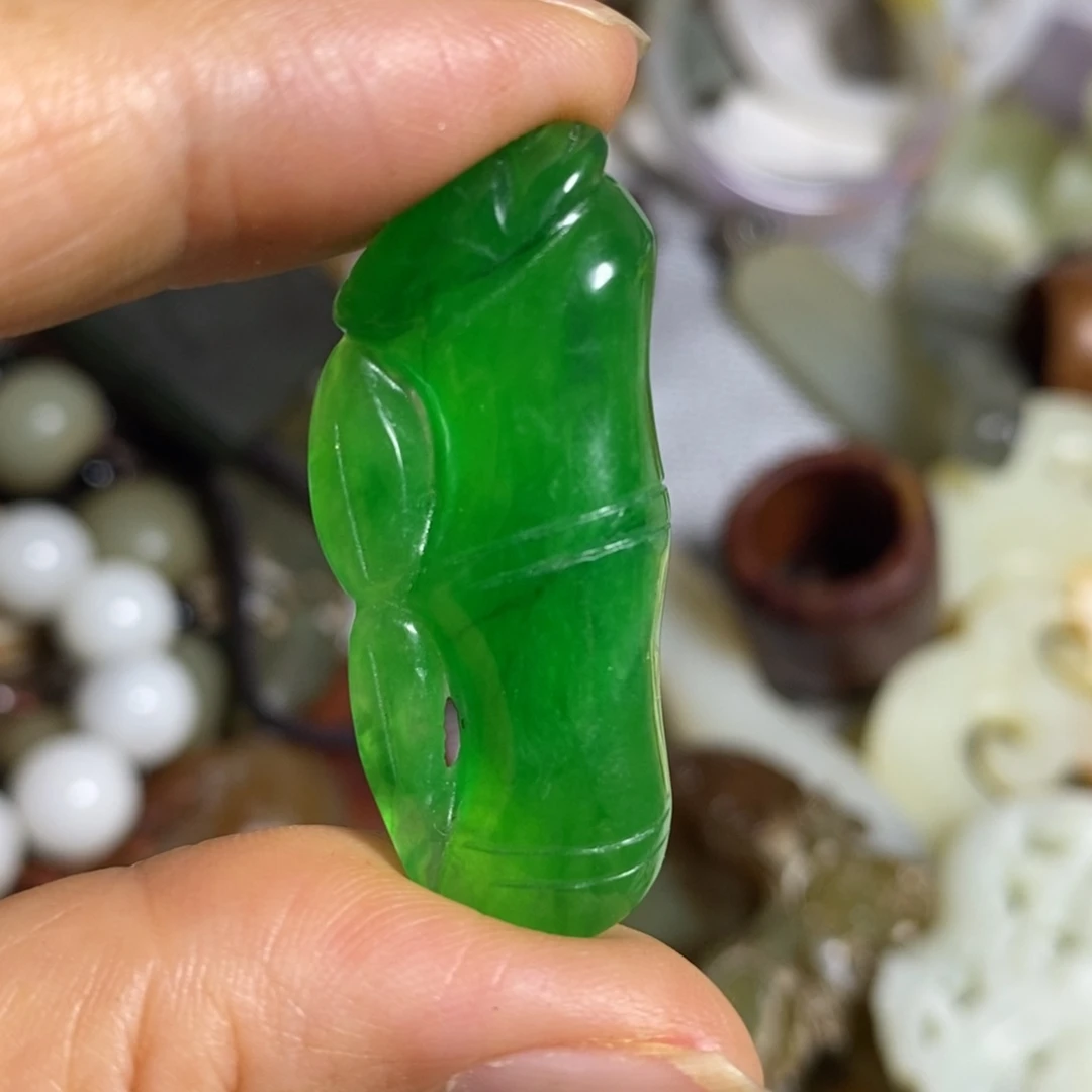 和田玉（糖玉）未镶嵌颈饰