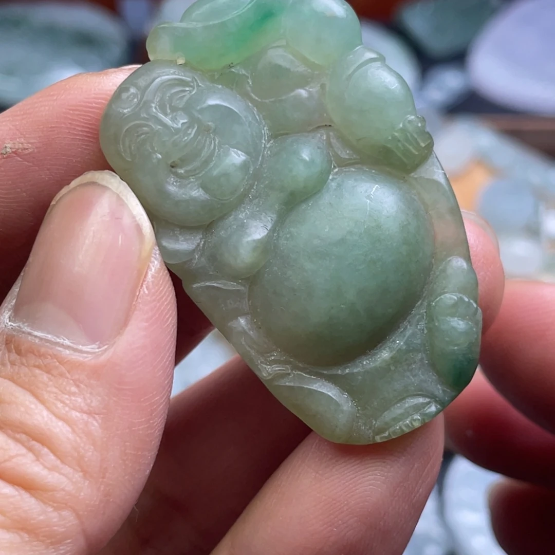颈饰未镶嵌翡翠翡翠（变种）