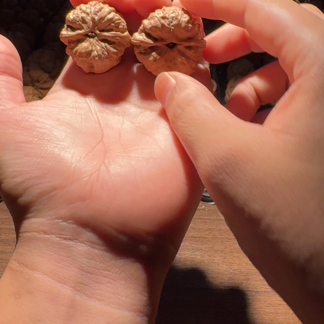 *****核桃手串/手链蛤蟆的眼睛是真的好看啊我