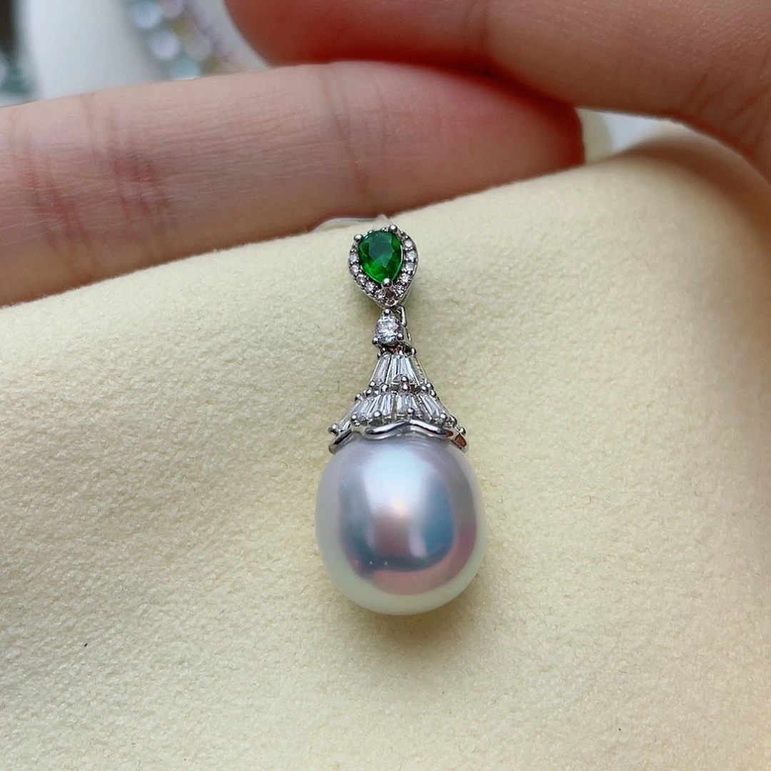 颈饰银S925镶嵌海水珍珠w81