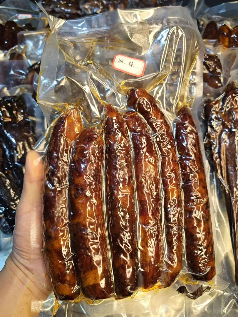 传统手工熏制腊肠