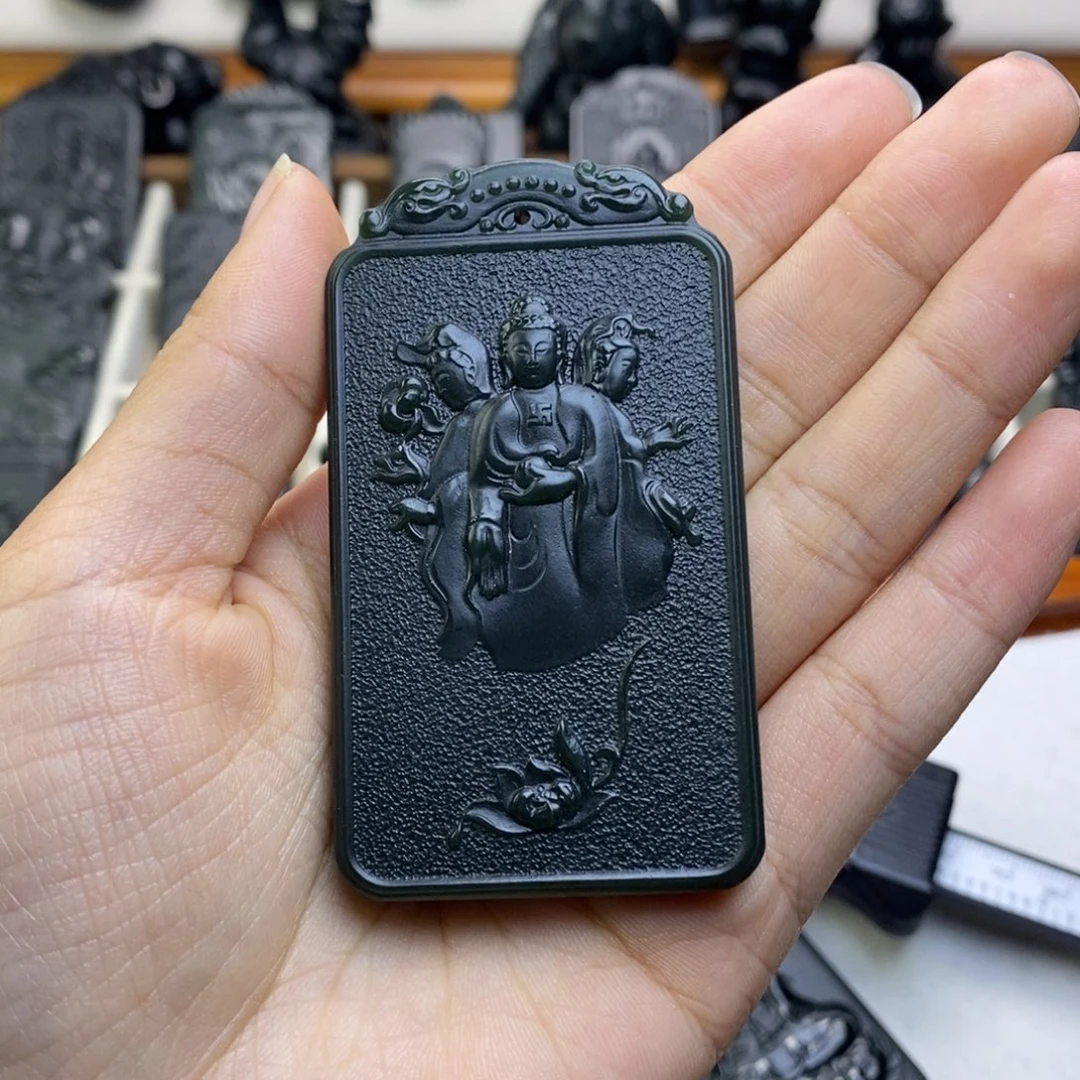 【***】和田玉未镶嵌颈饰