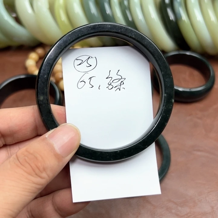 和田玉手镯未镶嵌定制款