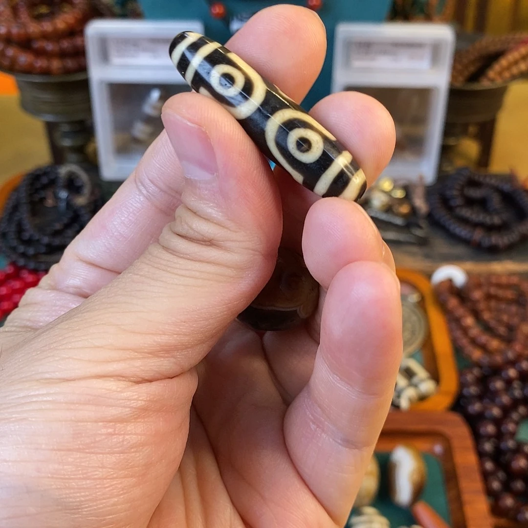 凛***至树脂制品老料器珠