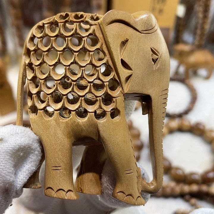 檀香木把件老山檀香小象奶香