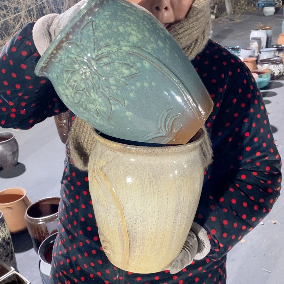红陶口20高25～～～