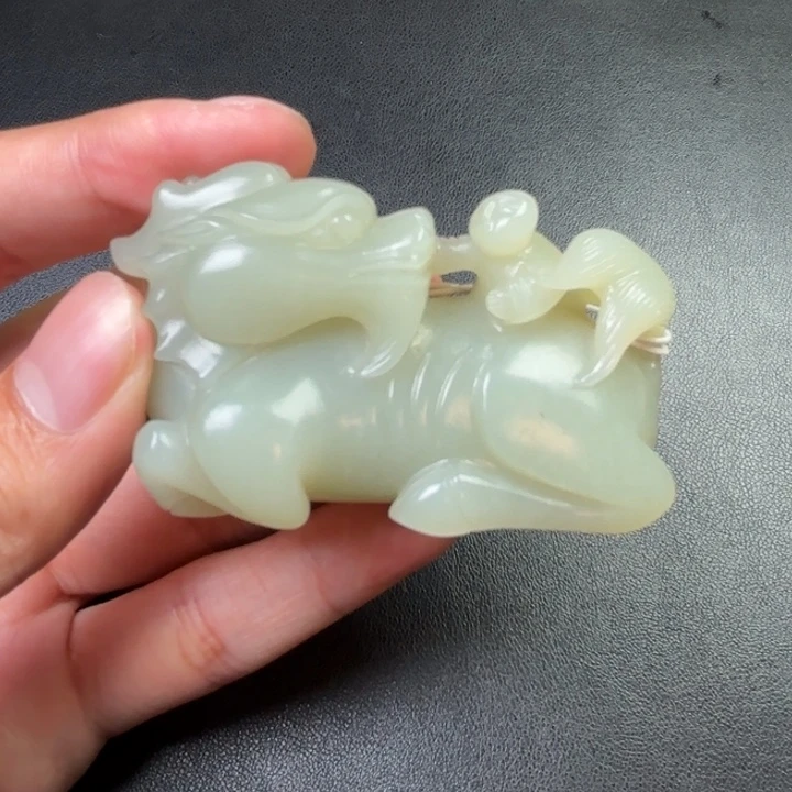 和田玉未镶嵌挂件