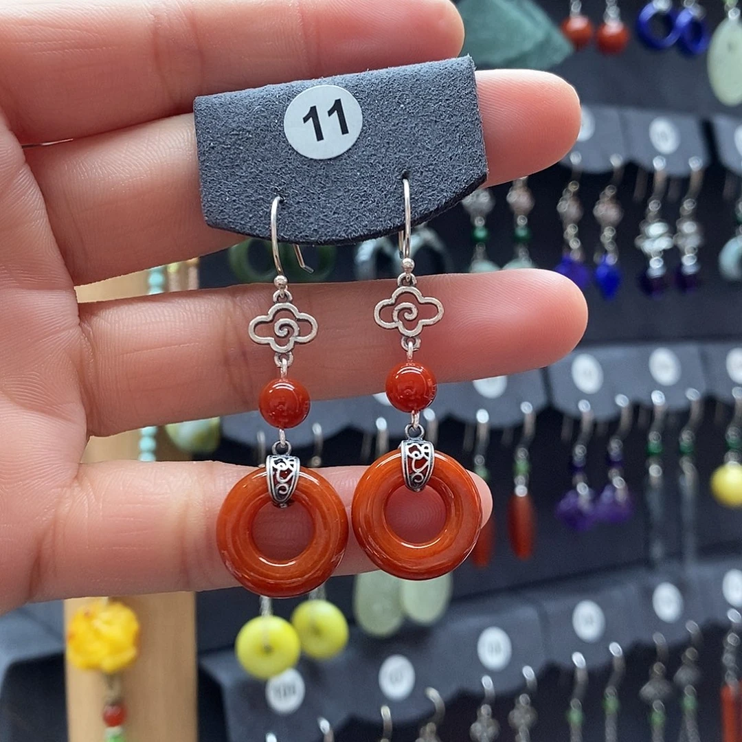 君***o翡翠银S925镶嵌耳饰