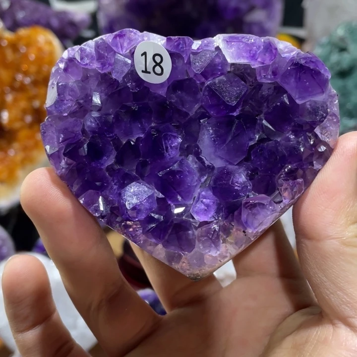 大型摆件（非配饰）未镶嵌紫晶