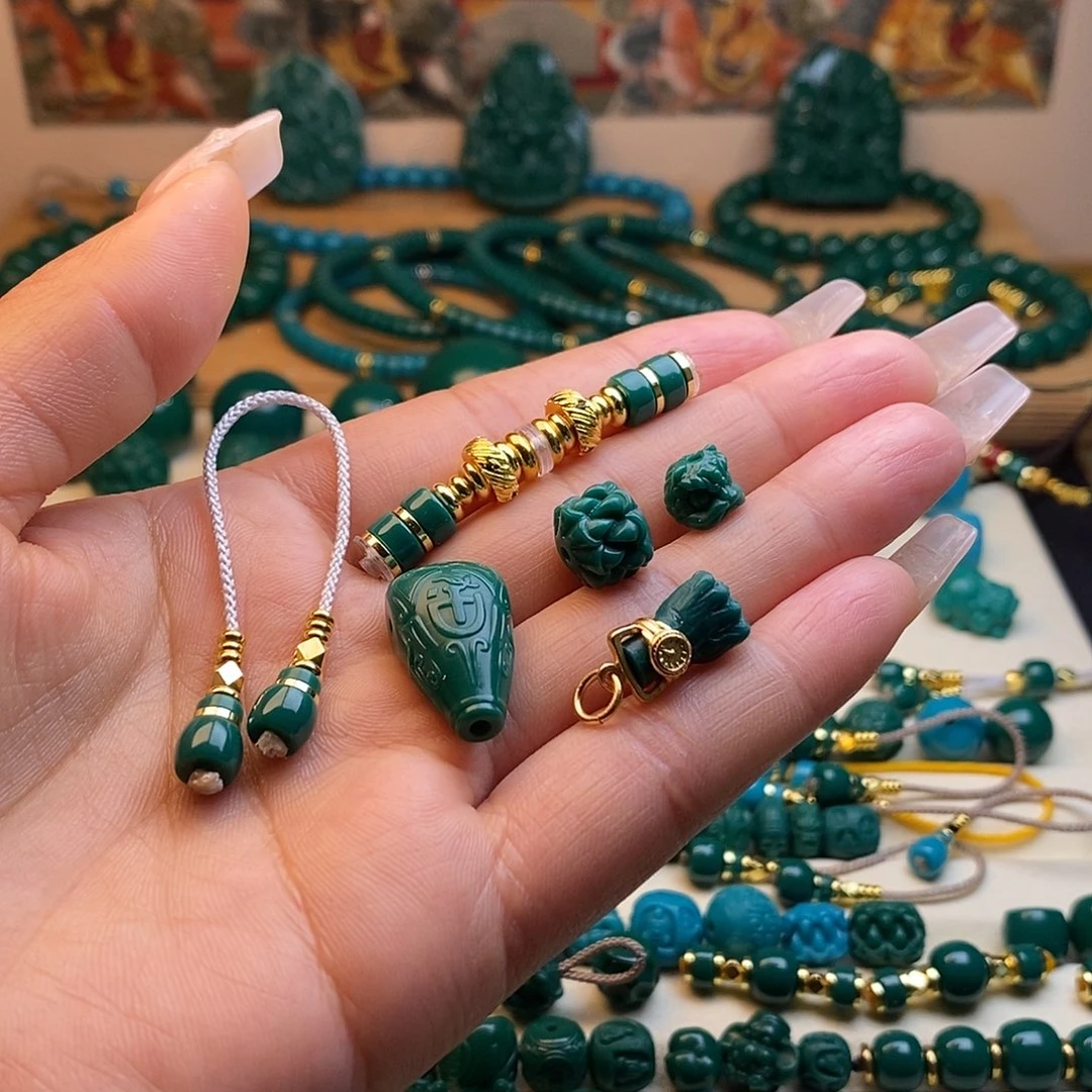 琉璃颈饰岁***声博古三通卡12