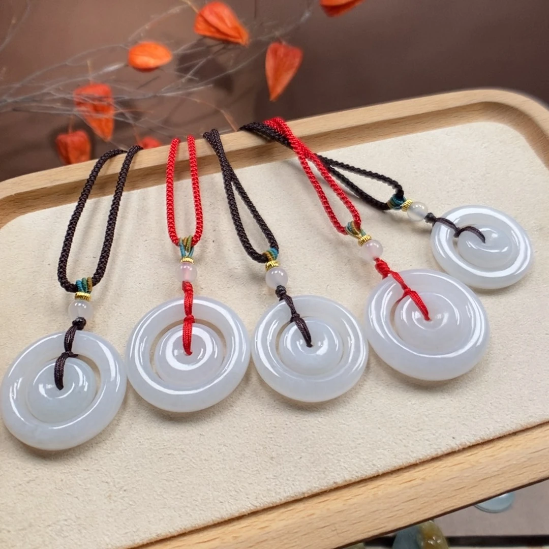 【闪购商品】颈饰未镶嵌翡翠发其一