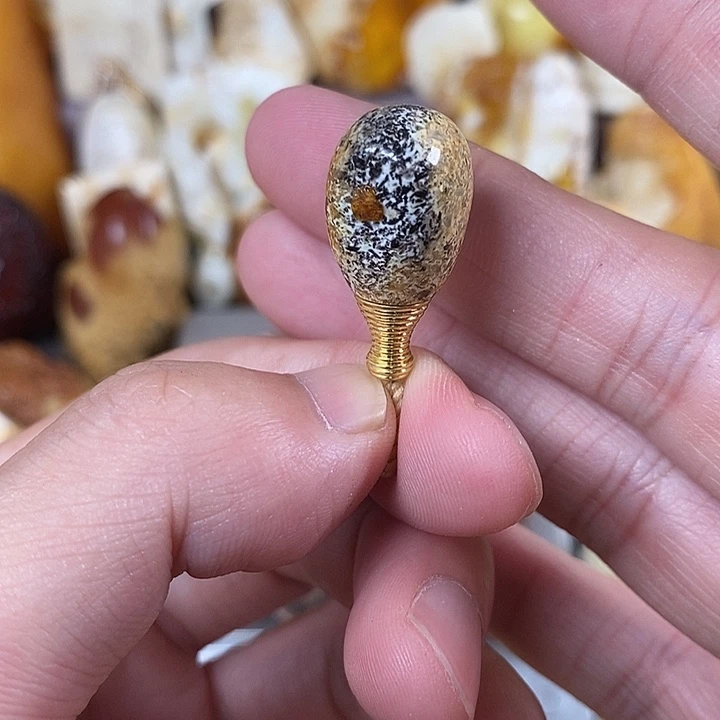 未镶嵌琥珀裸石我