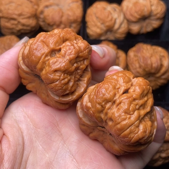 文玩核桃吊坠秦岭核桃