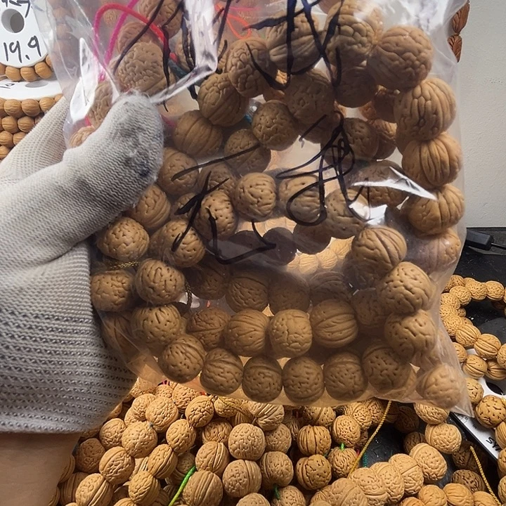 真***我桃核吊坠桃核的大小可以调节其正常