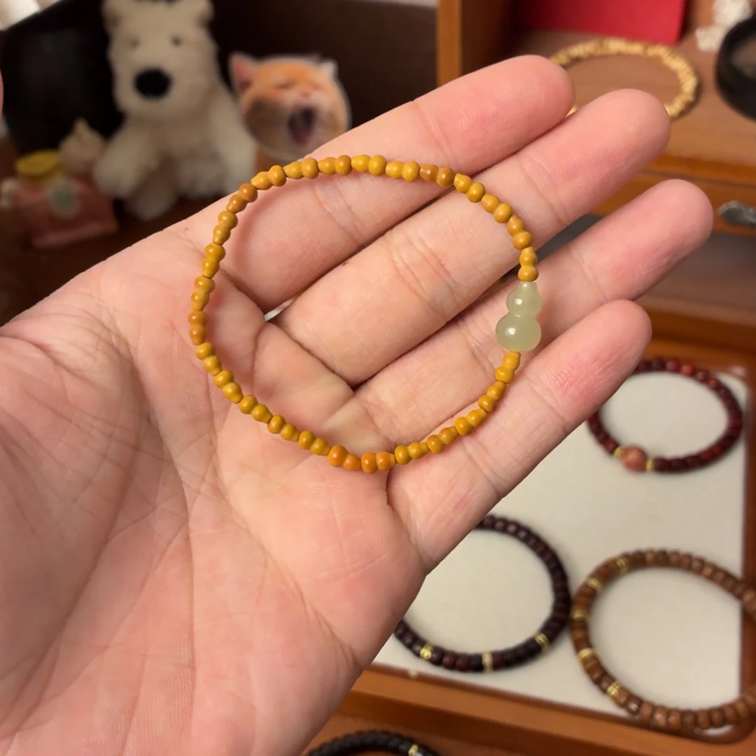 手链未镶嵌和田玉（糖玉）