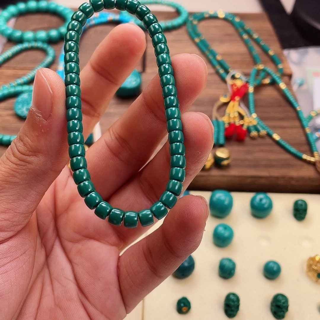 绿松石颈饰未镶嵌1****8