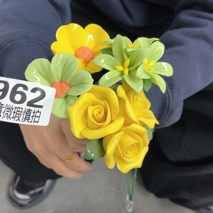 摆件陶瓷材料研究