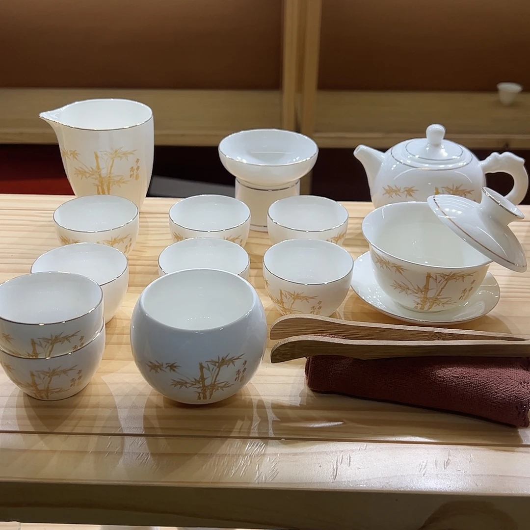 复购坊羊脂玉瓷茶具套组