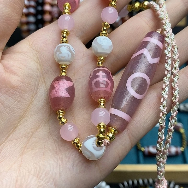 玛瑙/玉髓颈饰合金