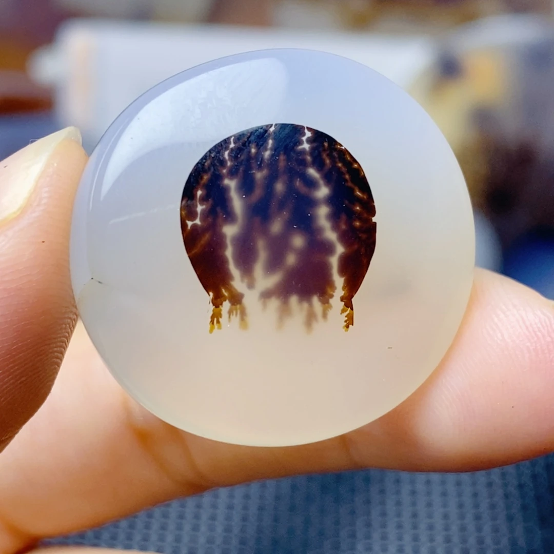 玛瑙/玉髓未镶嵌珠宝奇石