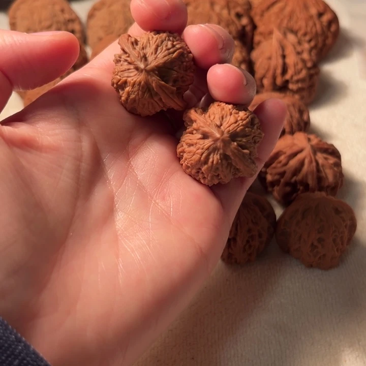 吊坠文玩核桃29狮子头