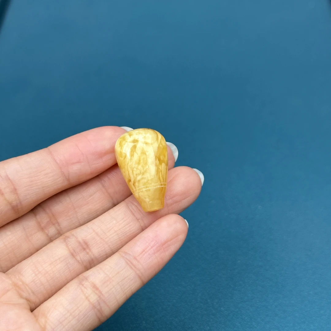 Y2965天然原矿蜜蜡 妖花三通 15*25mm抖音基地质检发货