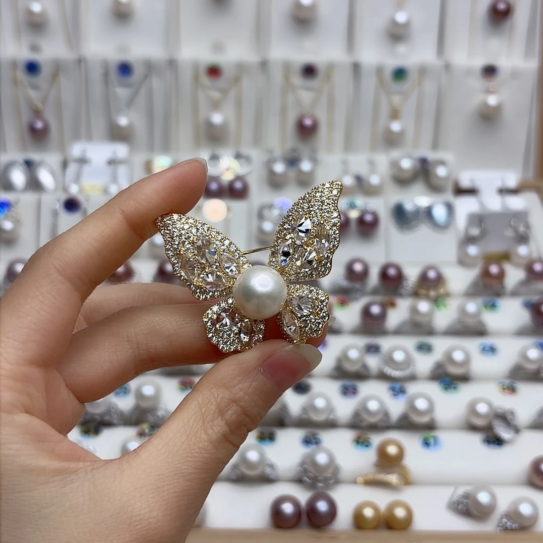 淡水珍珠颈饰合金