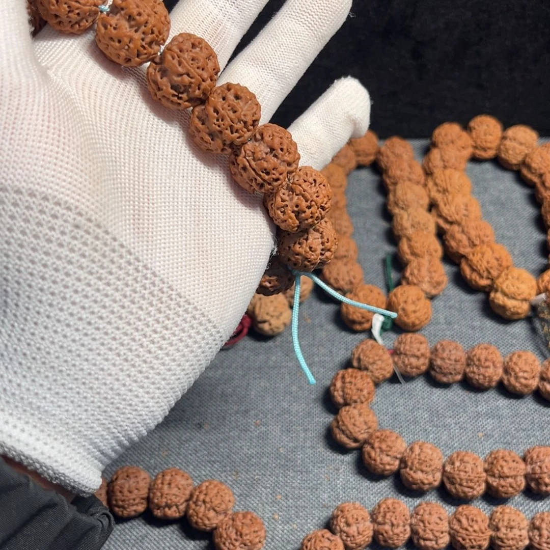 A***.金刚菩提手串粗筋梅花20