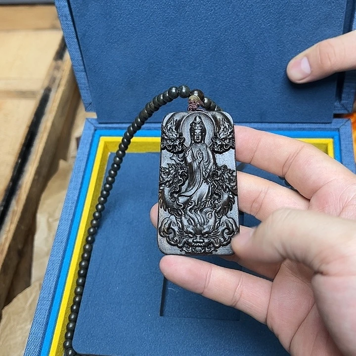 大叶紫檀（黑酸枝木类）