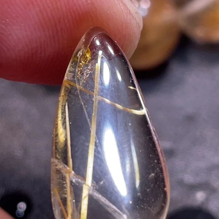 龙***空未镶嵌颈饰发晶钛晶