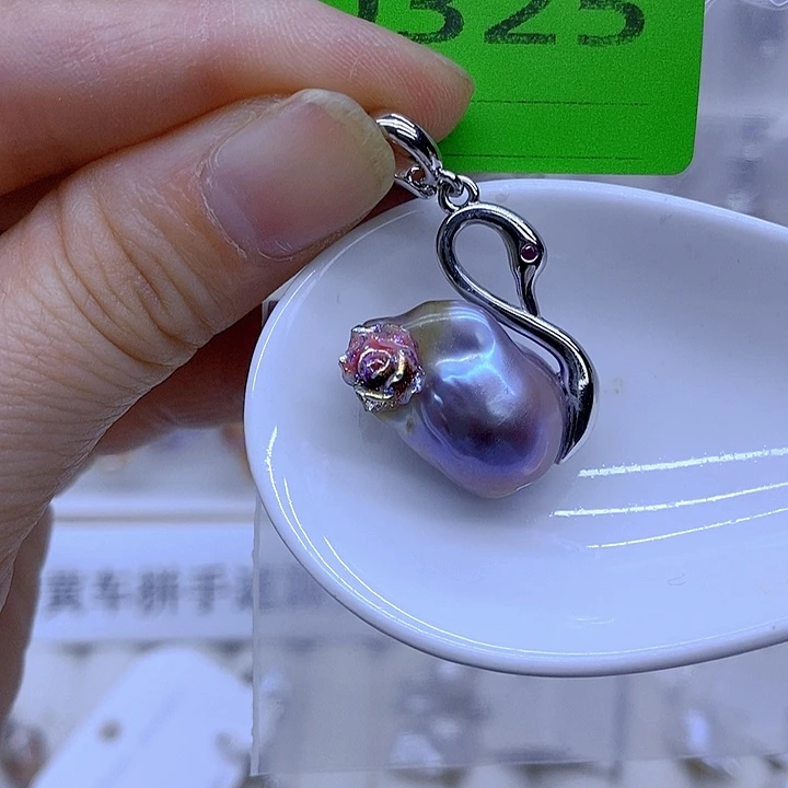 颈饰淡水珍珠未镶嵌