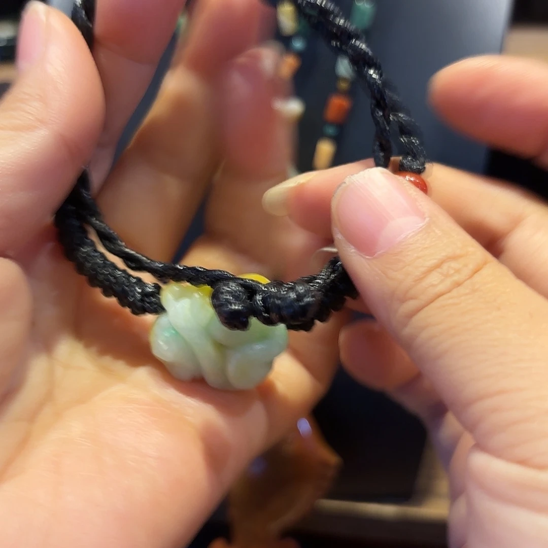 翡翠未镶嵌颈饰原创