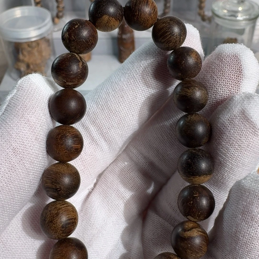 沉香沉香碎屑惠安土沉1.0沉水11.6克