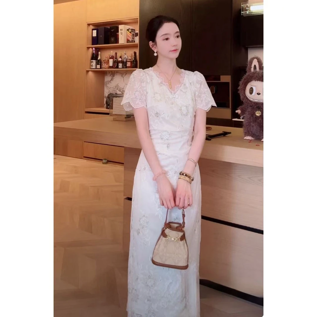 Zwinnie/詹维尼【白色刺绣旗袍】 GYS202580