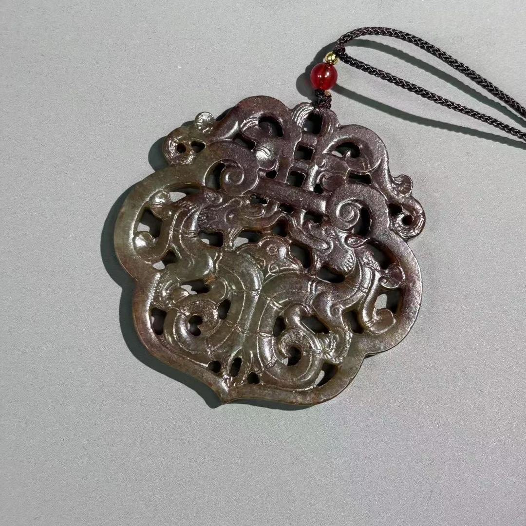 明代和田玉镂空双龙牌LM